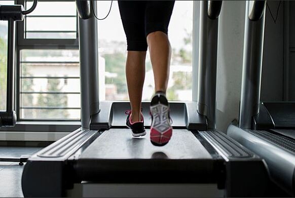 Run on a treadmill