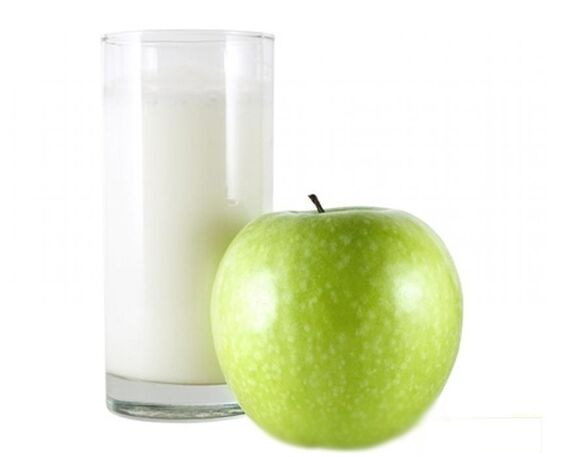 Kefir with apple for effective nutrition